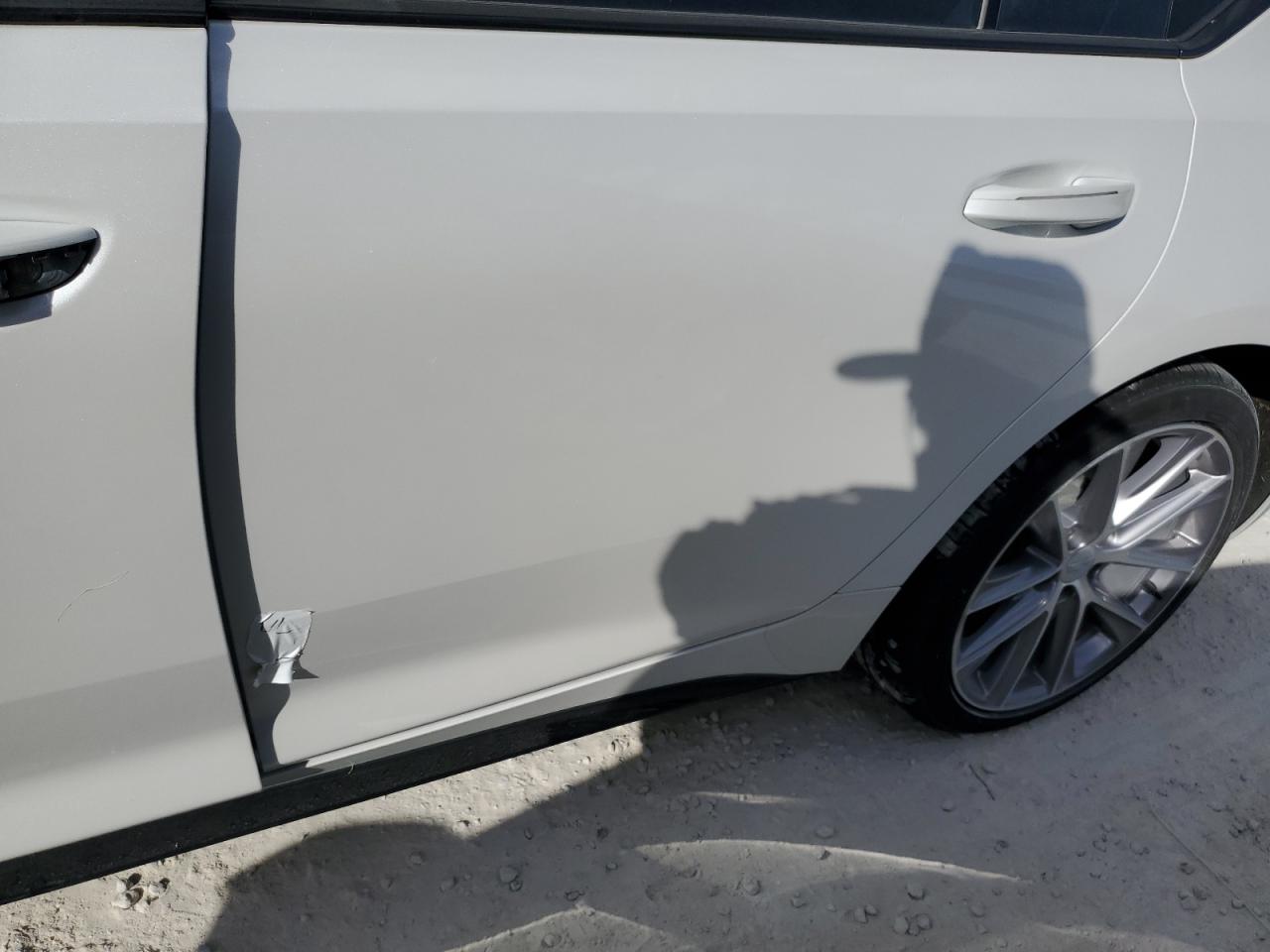 2020 Cadillac CT5 VIN 1G6DU5RK0L0122369 Copart auction photo, water/flood damage thumbnail 12