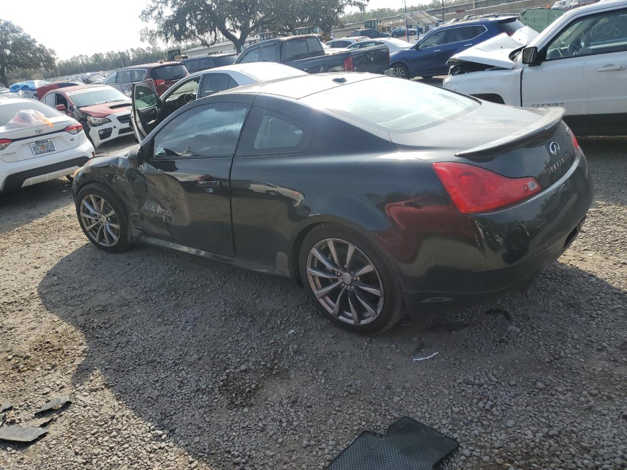 2008 Infiniti G VIN JNKCV64E08M102635 Copart auction photo, side / front end damage thumbnail 2