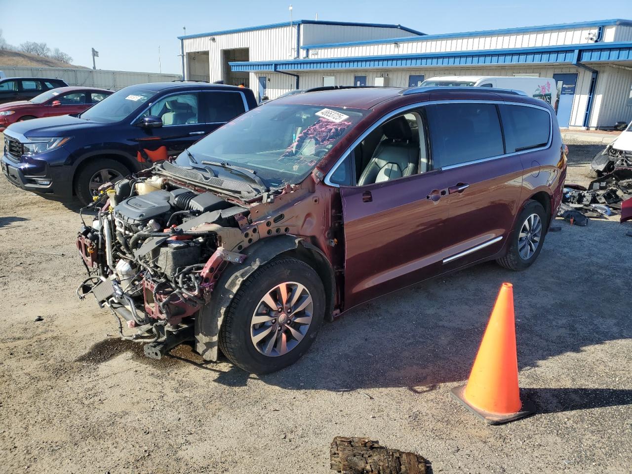 2020 Chrysler Pacifica VIN 2C4RC1EG9LR273295