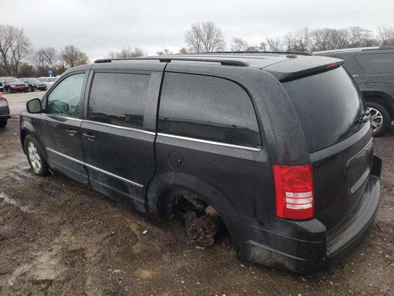 2010 Chrysler Town & Country VIN 2A4RR8D19AR451654 Copart auction photo, vandalism / undercarriage damage thumbnail 2