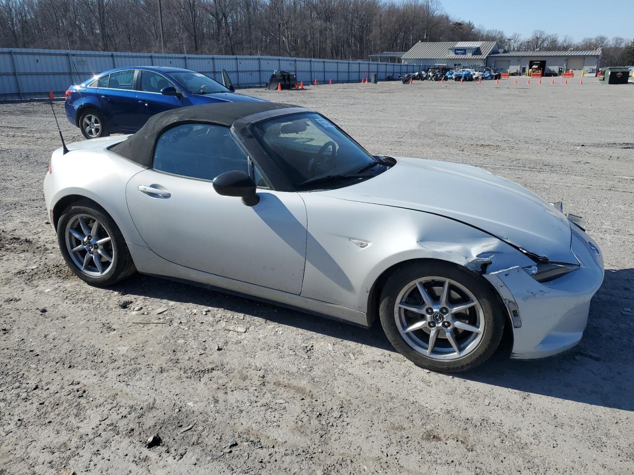 2017 Mazda MX-5 VIN JM1NDAB72H0123322 Copart auction photo, front end damage thumbnail 4