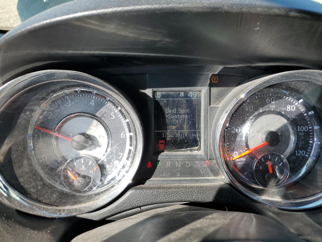 2011 Chrysler Town & Country VIN 2A4RR5DG1BR719729 Copart auction photo, front end damage thumbnail 9