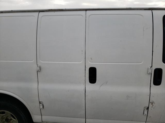 2005 Chevrolet Express VIN 1GCEG15X451262246 Copart auction photo, front end / water/flood damage thumbnail 11