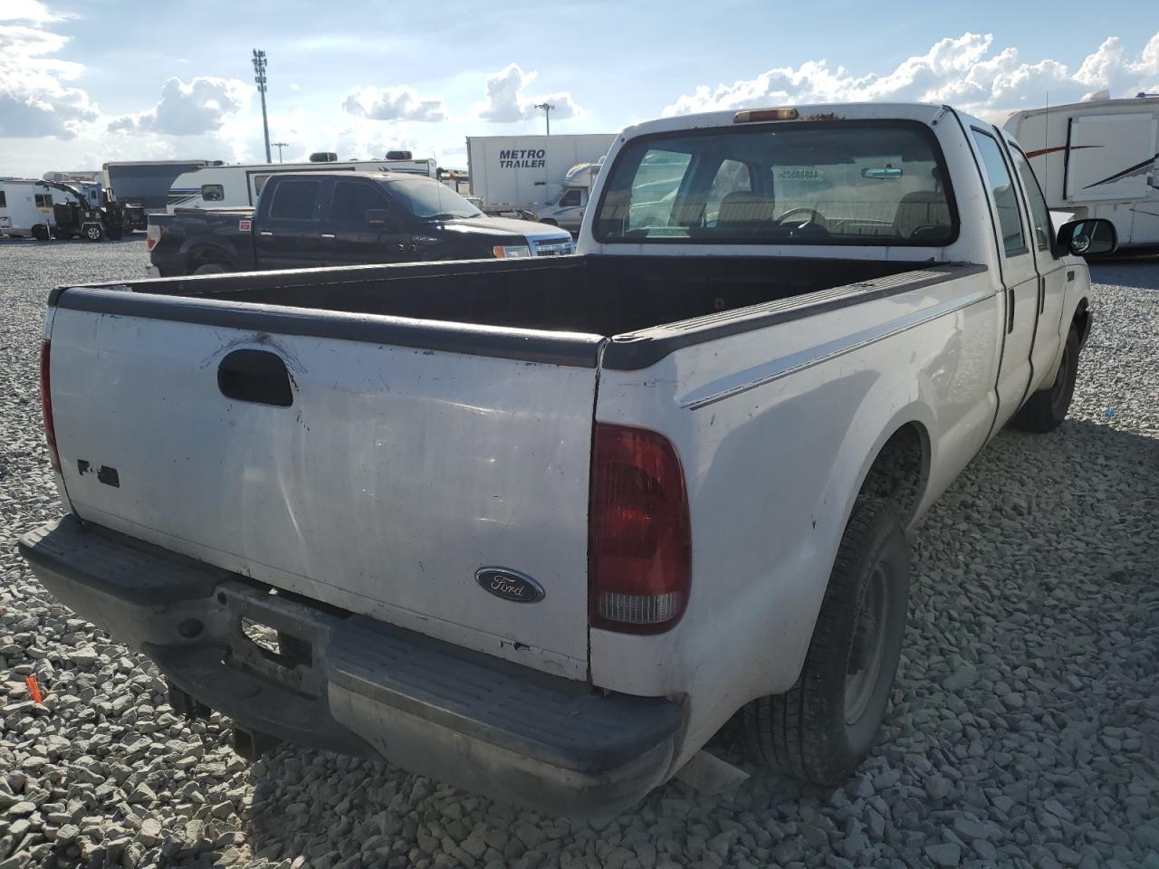 2004 Ford F350 VIN 1FTSW30L64EC92801 Copart auction photo, front end damage thumbnail 4