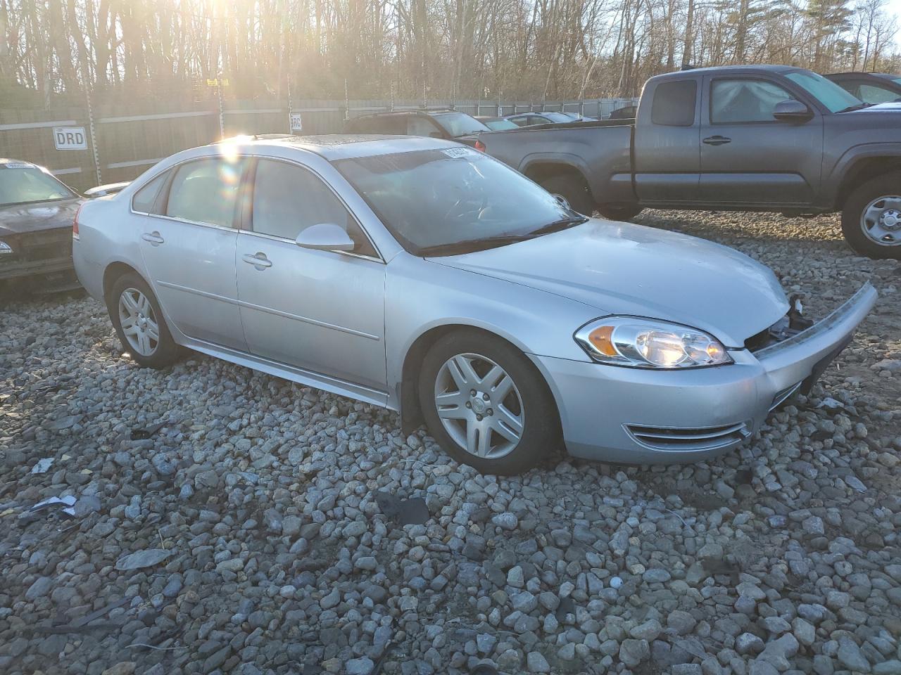 2012 Chevrolet Impala VIN 2G1WB5E33C1211098 Copart auction photo, front end / side damage thumbnail 4