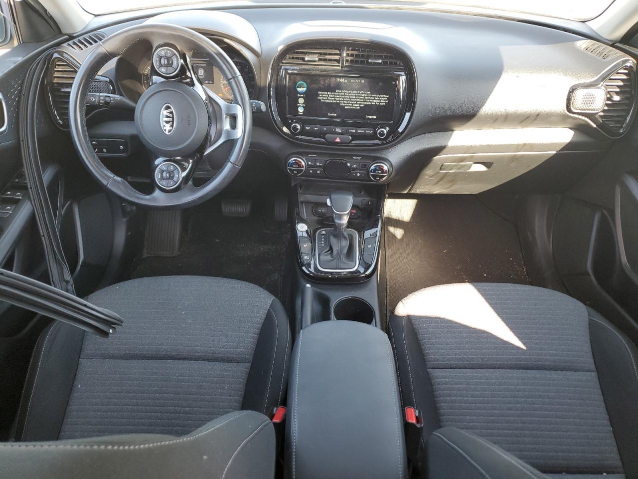 2021 KIA Soul VIN KNDJ33AU2M7757414 Copart auction photo, front end / minor dent/scratches damage thumbnail 8