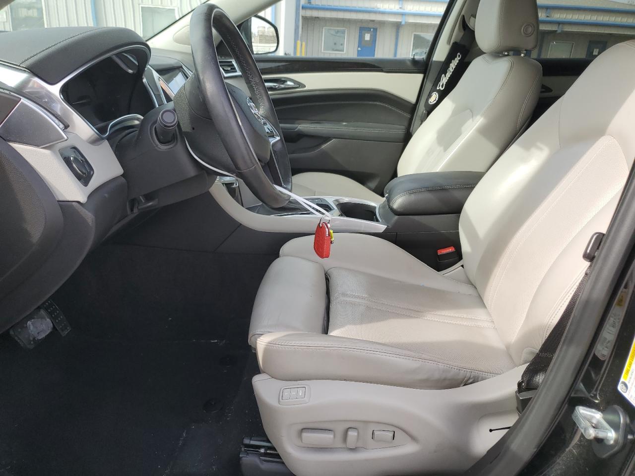 2016 Cadillac SRX VIN 3GYFNBE33GS576110 Copart auction photo, front end / minor dent/scratches damage thumbnail 7