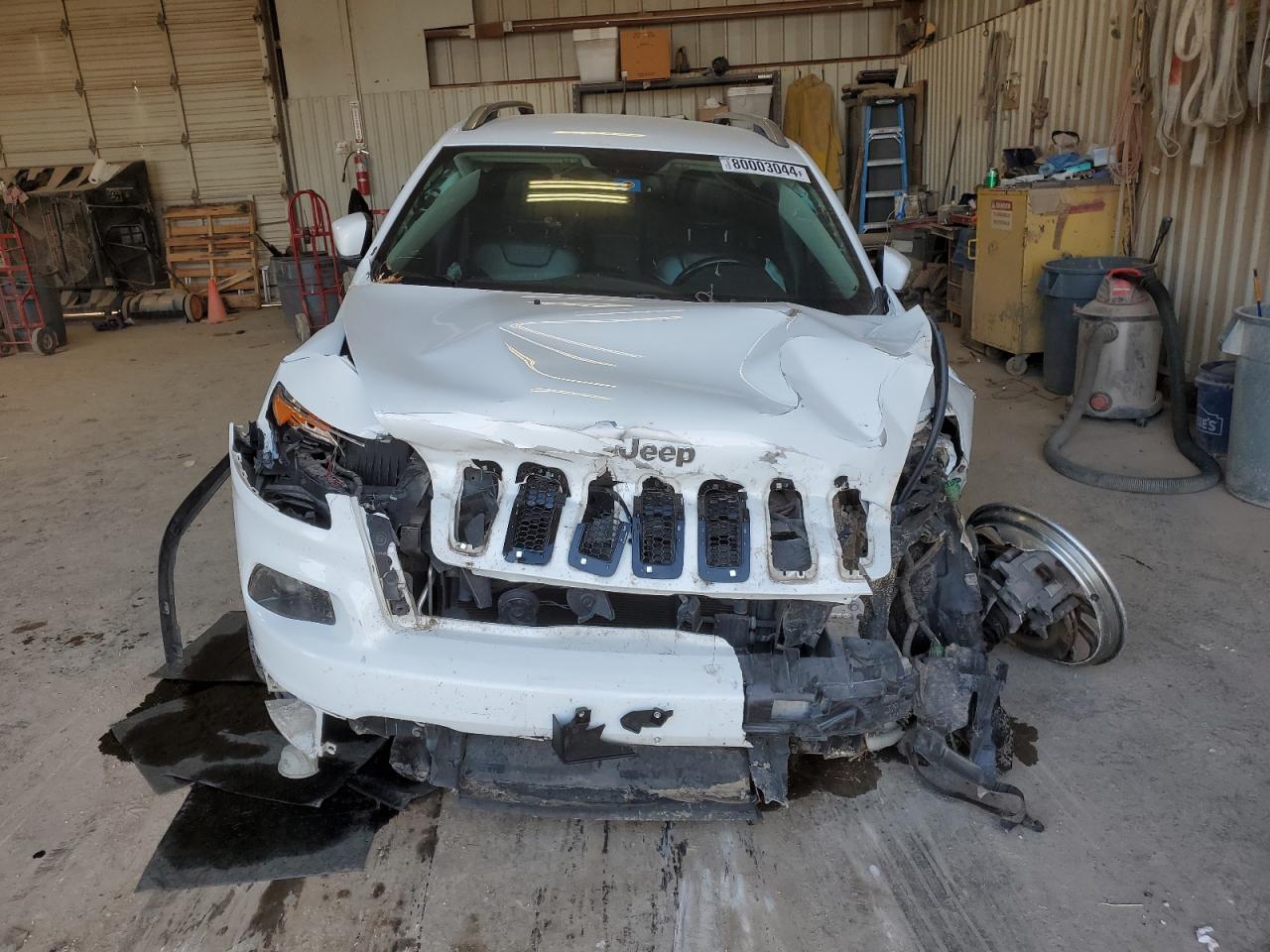2017 Jeep Grand Cherokee VIN 1C4PJLDB4HW516461 Copart auction photo, all over / undercarriage damage thumbnail 5