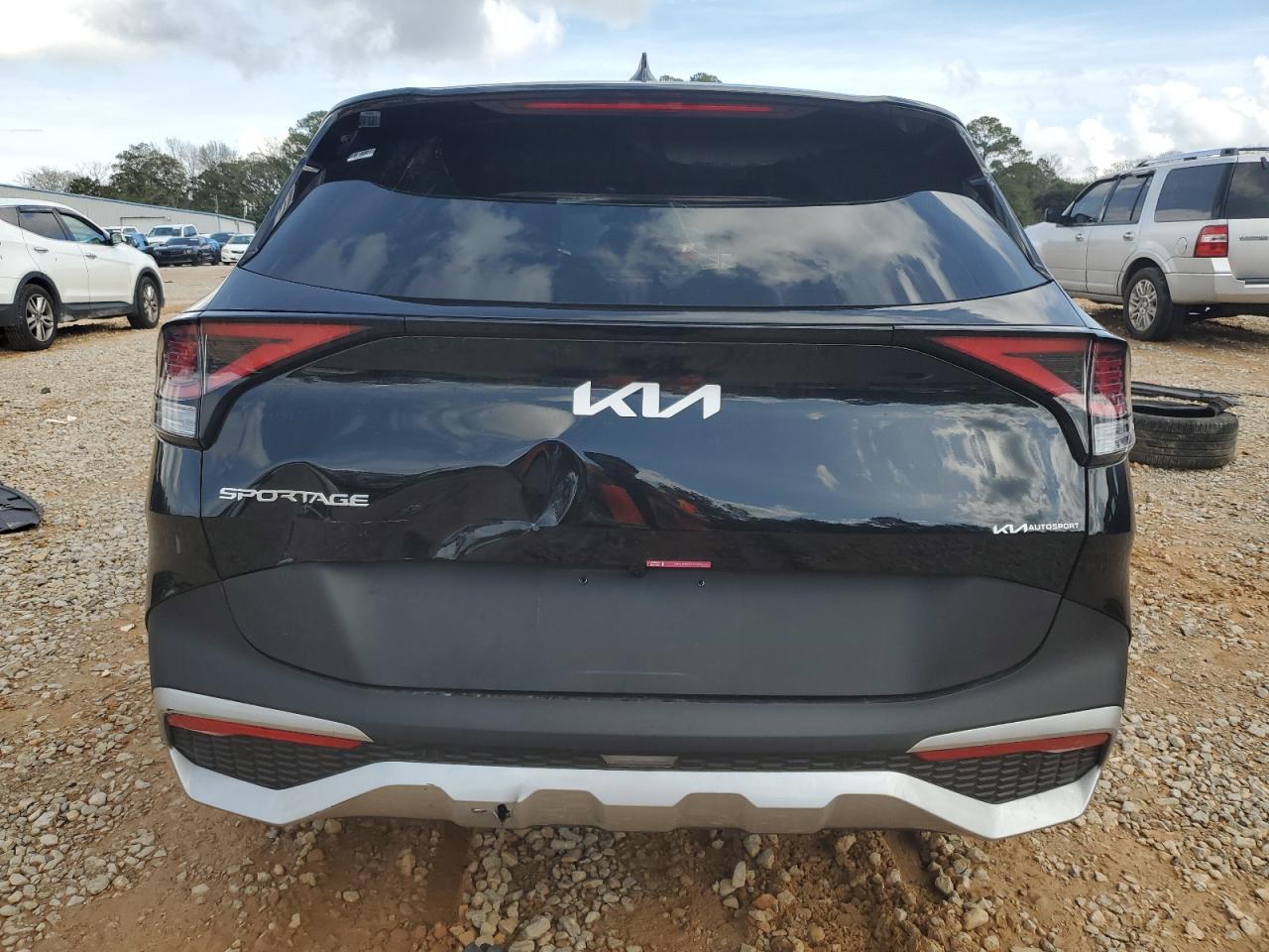 2024 KIA Sportage VIN 5XYK33DF6RG205202 Copart auction photo, front end / side damage thumbnail 6