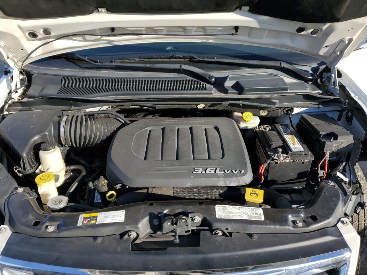 2013 Chrysler Town & Country VIN 2C4RC1CG3DR684745 Copart auction photo, front end / side damage thumbnail 12
