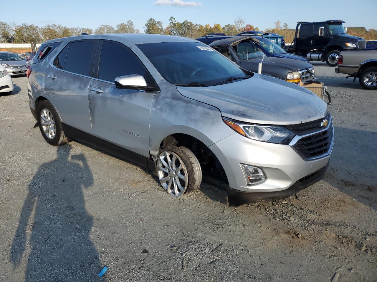 2021 Chevrolet Equinox VIN 2GNAXKEV0M6116870 Copart auction photo, all over damage thumbnail 4