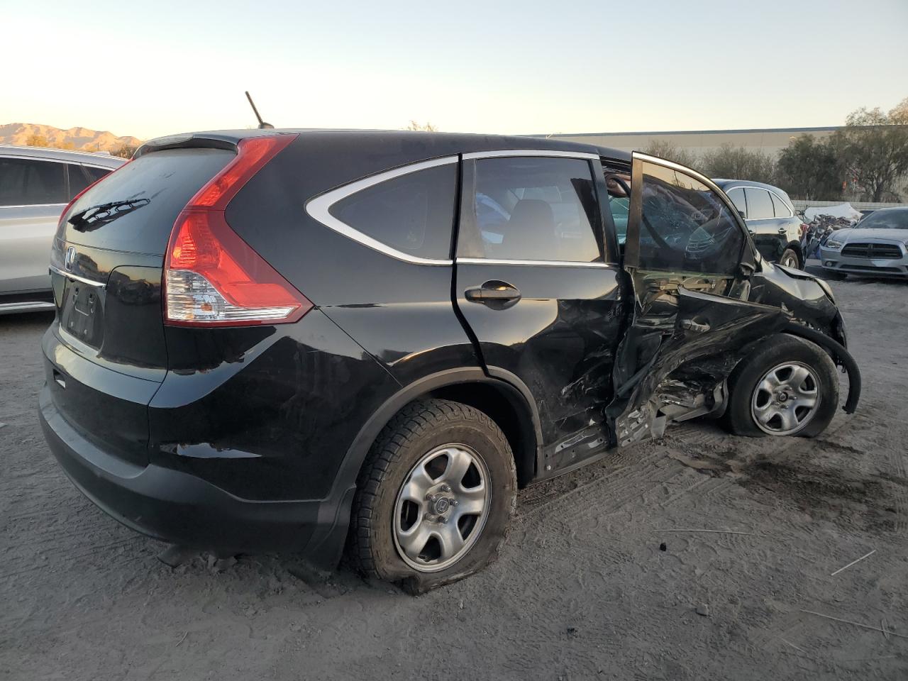2014 Honda CR-V VIN 2HKRM3H33EH514835 Copart auction photo, side damage thumbnail 3