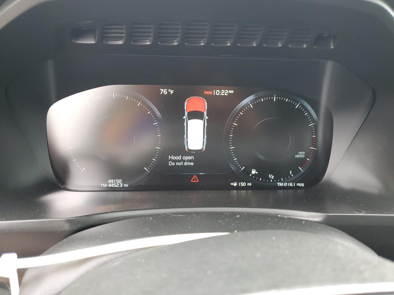2018 Volvo XC90 VIN YV4A22PK8J1363057 Copart auction photo, water/flood / minor dent/scratches damage thumbnail 9