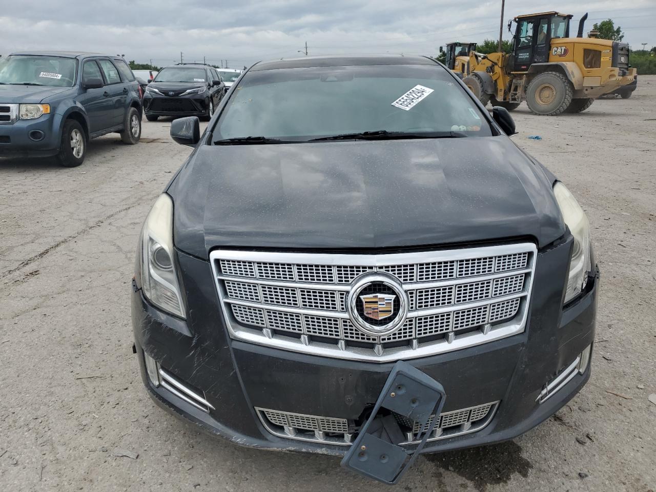 2013 Cadillac XTS VIN 2G61V5S38D9101697 Copart auction photo, front end / minor dent/scratches damage thumbnail 5