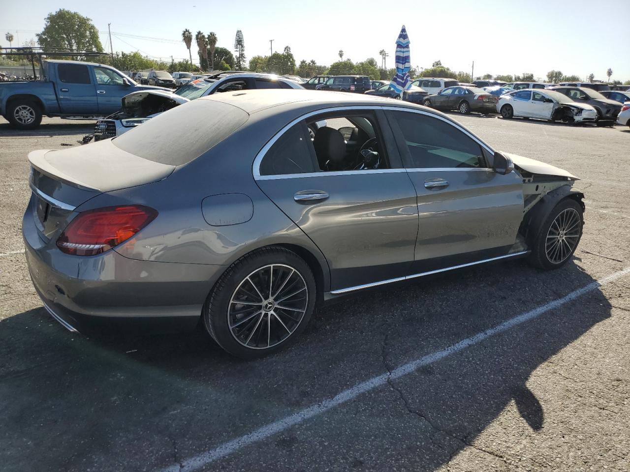 2019 Mercedes-Benz C-klasse VIN 55SWF8DB5KU299264 Copart auction photo, front end damage thumbnail 3