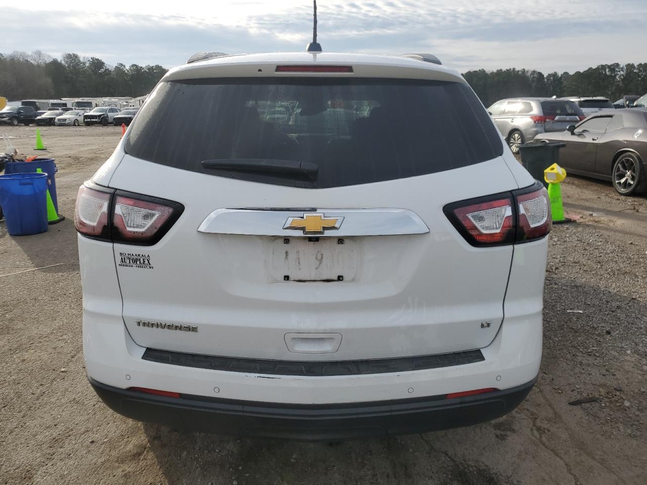 2017 Chevrolet Traverse VIN 1GNKRGKD5HJ135527 Copart auction photo, front end damage thumbnail 6