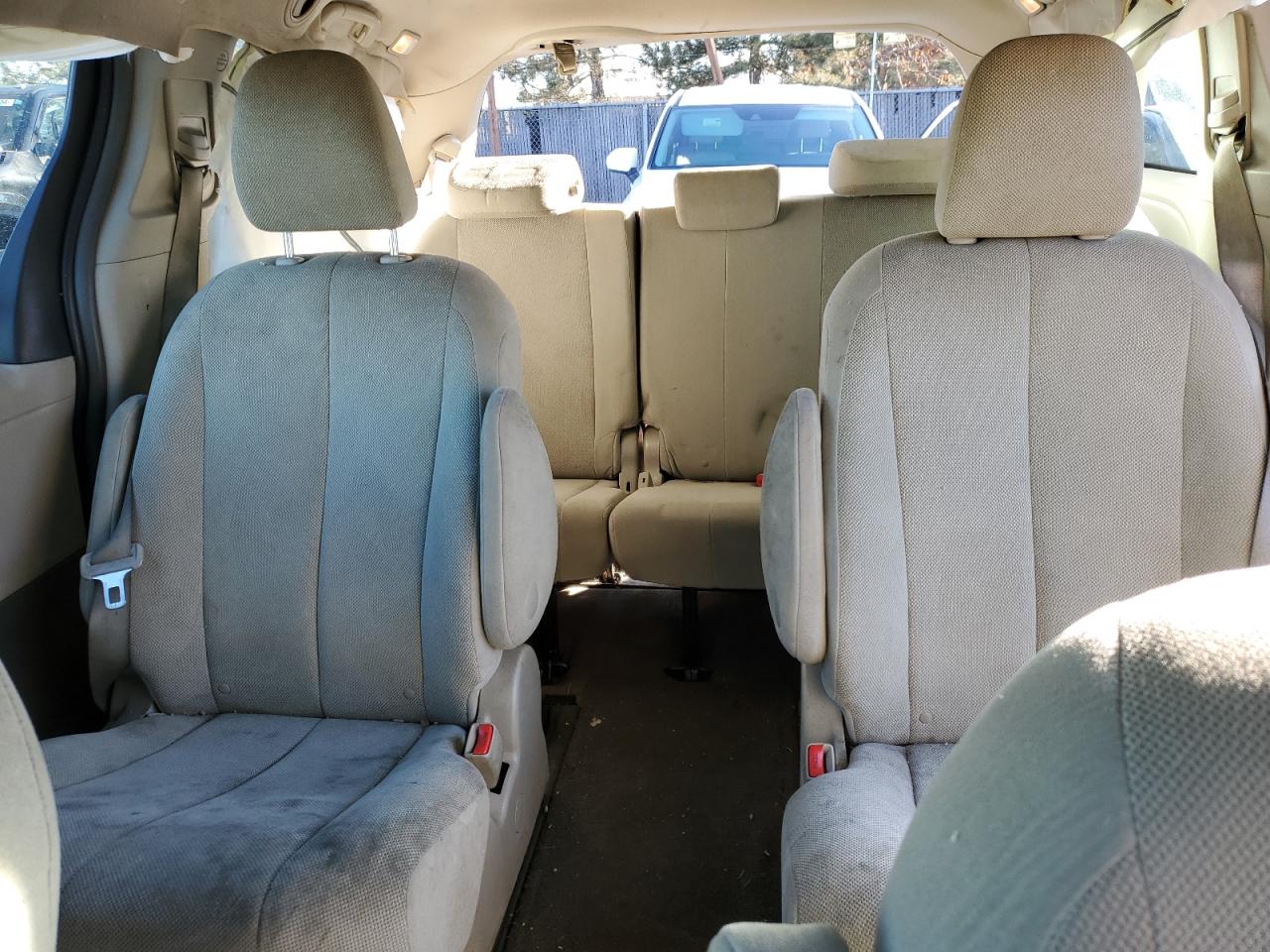 2012 Toyota Sienna VIN 5TDZK3DC7CS177475 Copart auction photo, front end damage thumbnail 10