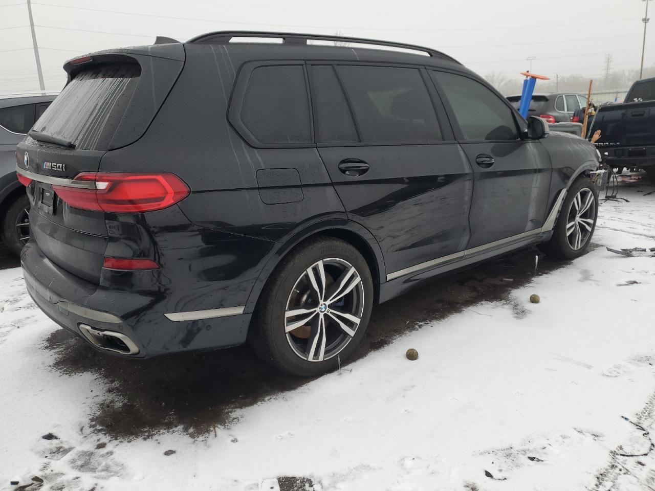 2020 BMW X7 VIN 5UXCX6C0XL9C35059 Copart auction photo, front end damage thumbnail 3