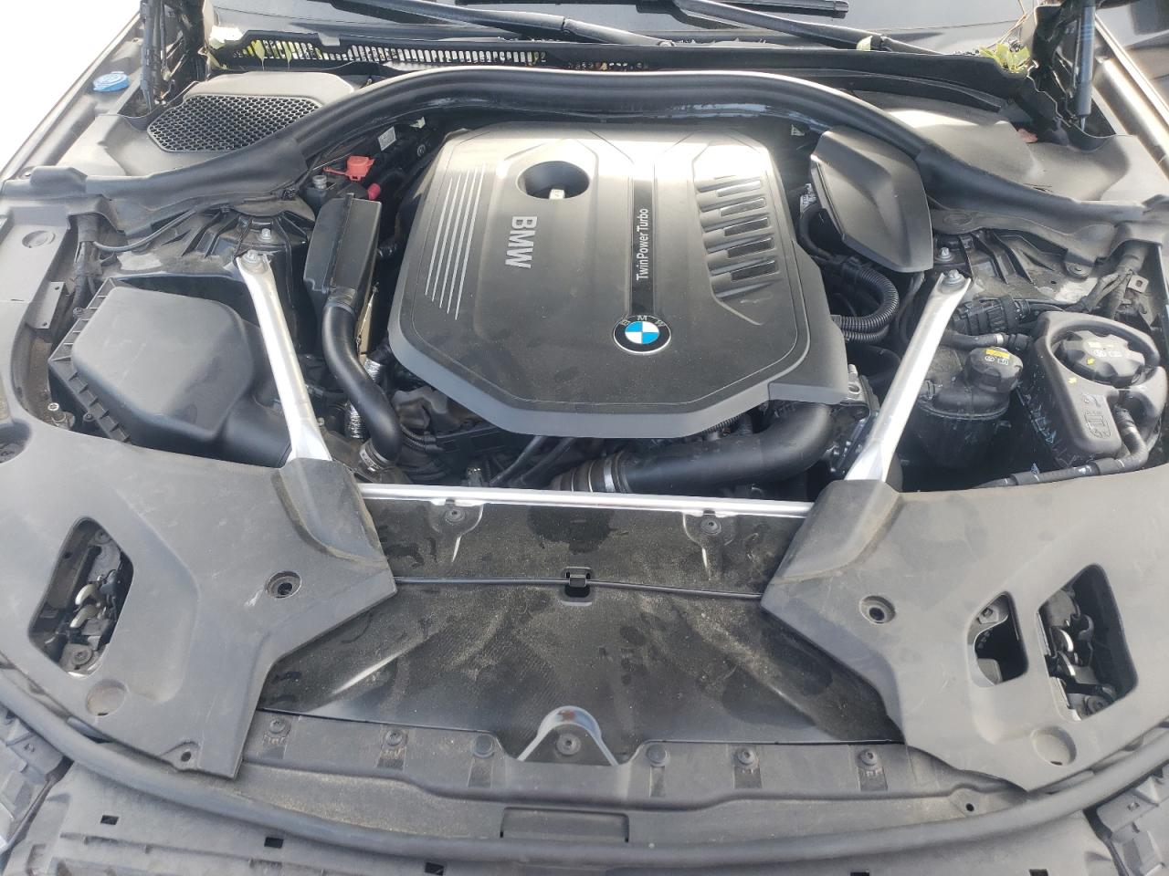 2018 BMW 5er VIN WBAJE5C50JWA97774 Copart auction photo, water/flood damage thumbnail 11