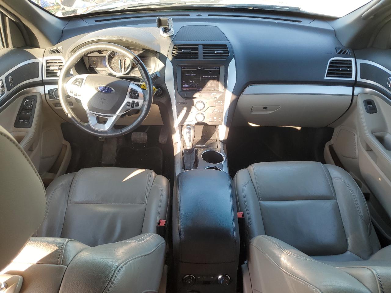2013 Ford Explorer VIN 1FM5K7D84DGB51604 Copart auction photo, front end / side damage thumbnail 8