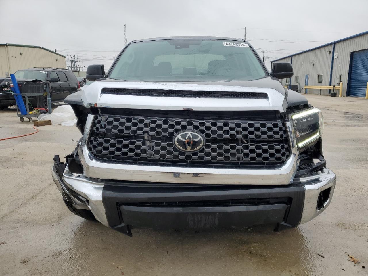 2021 Toyota Tundra VIN 5TFDY5F12MX005317 Copart auction photo, front end / rear end damage thumbnail 5