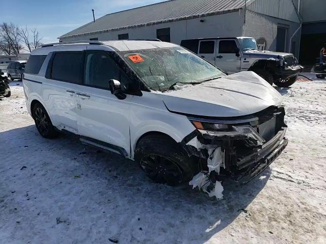2024 KIA Carnival VIN KNDNE5H31R6385159 Copart auction photo, front end / side damage thumbnail 15