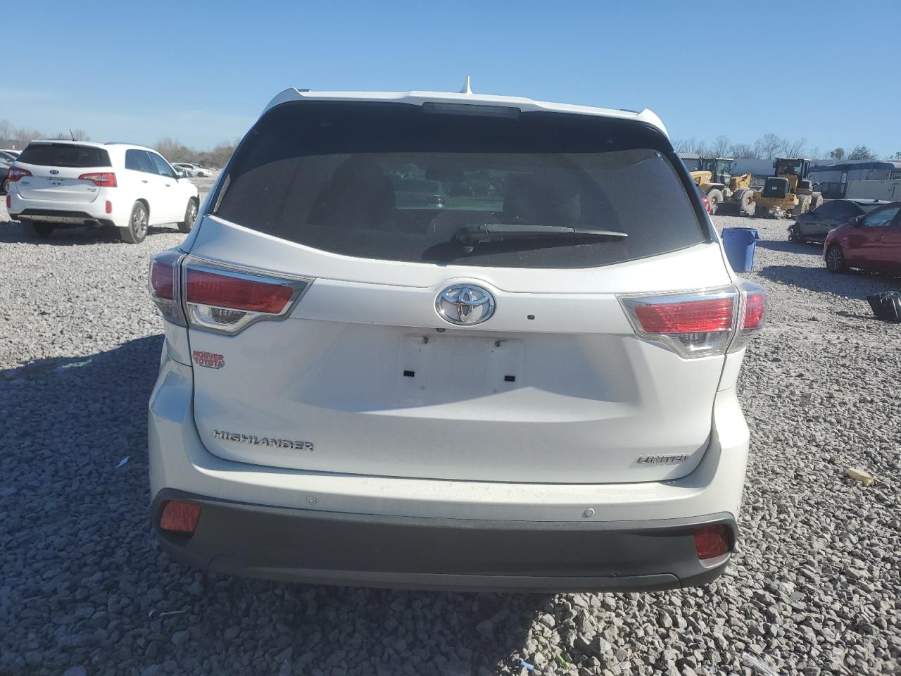 2016 Toyota Highlander VIN 5TDYKRFH3GS169421 Copart auction photo, side / front end damage thumbnail 6