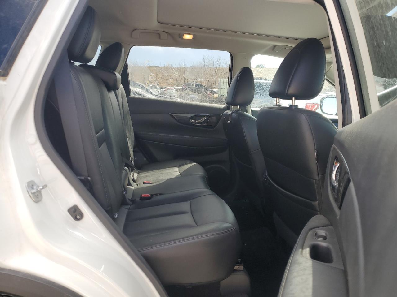 2017 Nissan Rogue VIN 5N1AT2MV8HC749213 Copart auction photo, front end damage thumbnail 11