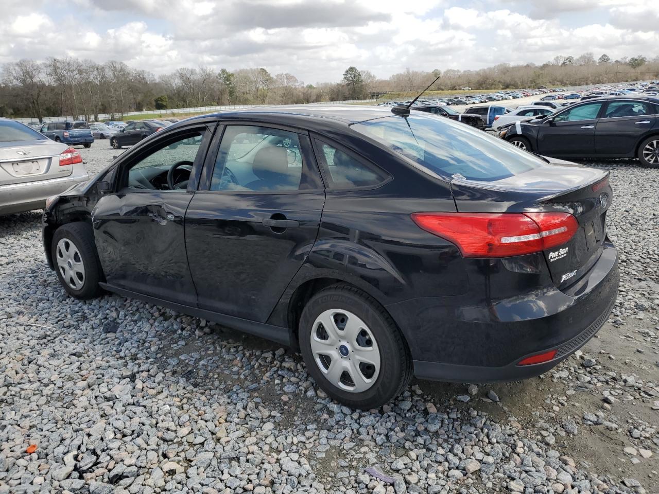 2018 Ford Focus VIN 1FADP3E25JL255581 Copart auction photo, front end / side damage thumbnail 2