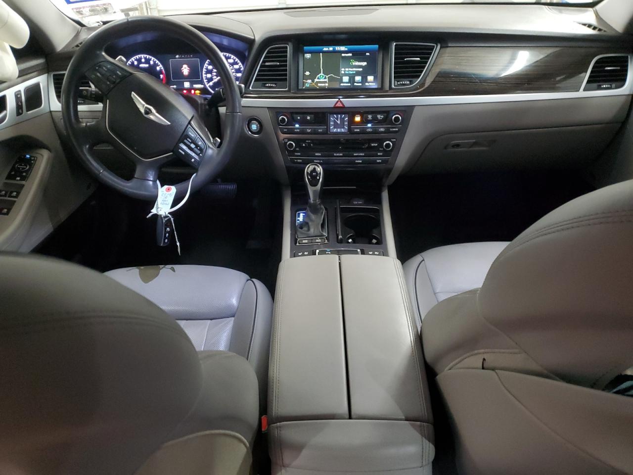 2015 Hyundai Genesis VIN KMHGN4JE7FU061781 Copart auction photo, side / front end damage thumbnail 8