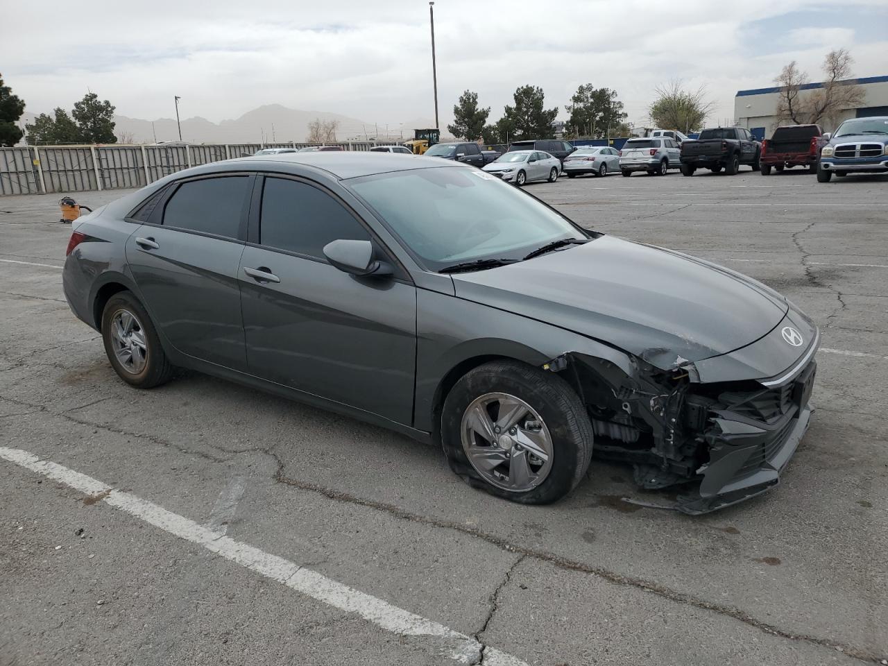 2024 Hyundai Elantra VIN KMHLL4DG7RU792667 Copart auction photo, front end damage thumbnail 4