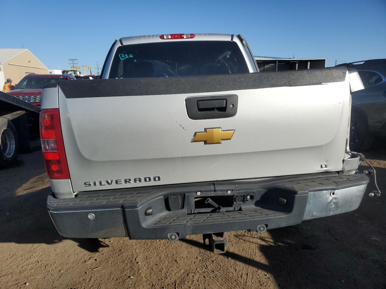 2011 Chevrolet Silverado VIN 3GCPKSE38BG203272 Copart auction photo, all over damage thumbnail 6