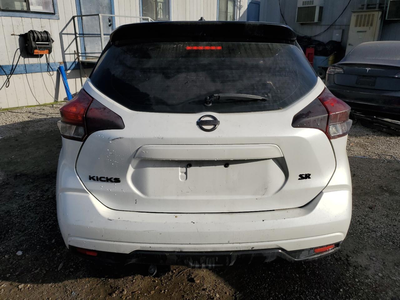 2018 Nissan Kicks VIN 3N1CP5CU1JL537651 Copart auction photo, side / front end damage thumbnail 6