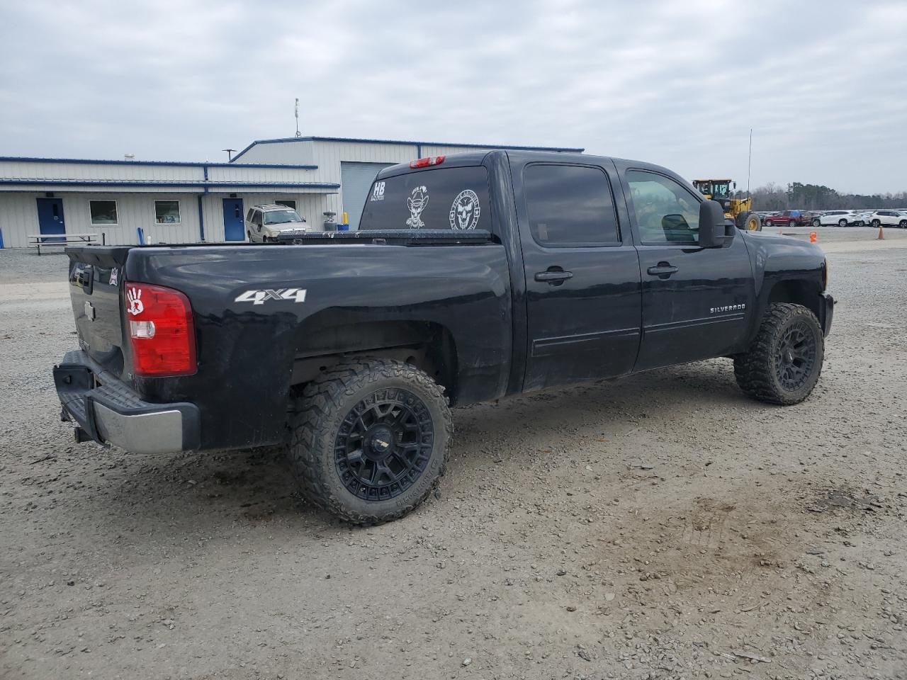 2011 Chevrolet Silverado VIN 3GCPKSEA8BG230535 Copart auction photo, side damage thumbnail 3