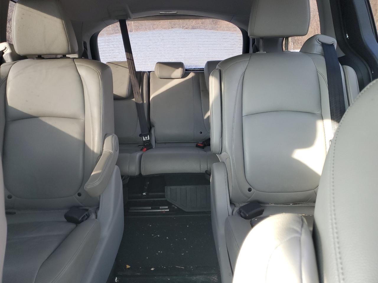 2018 Honda Odyssey VIN 5FNRL6H8XJB028872 Copart auction photo, front end / rear end damage thumbnail 10