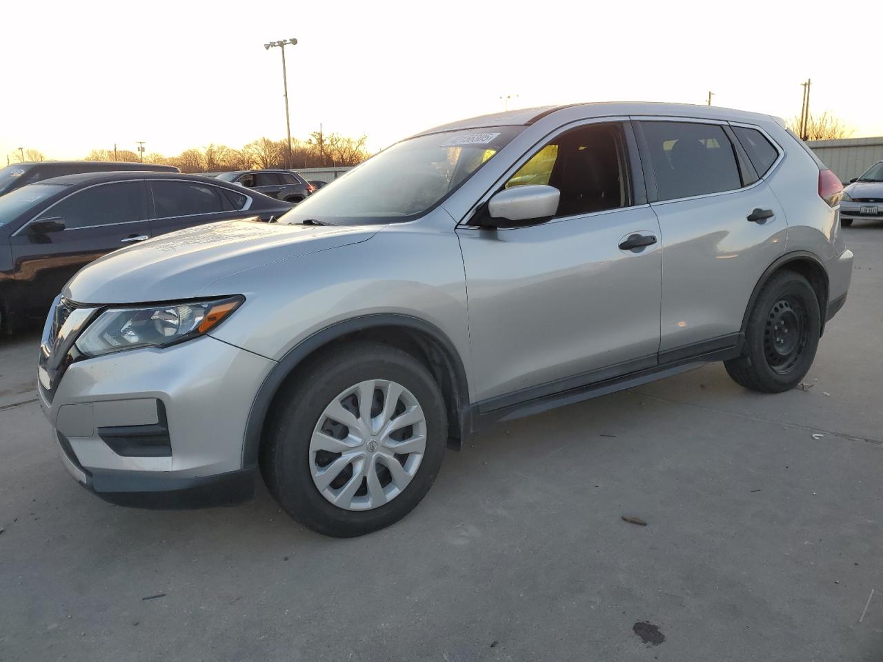 2018 Nissan Rogue VIN 5N1AT2MT3JC830043