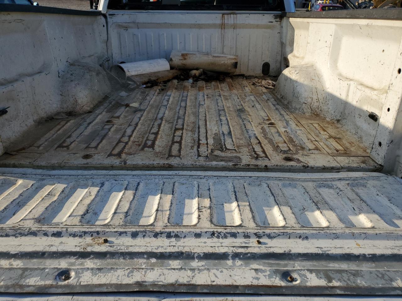 2008 Ford F-150 VIN 1FTRF12218KE16259 Copart auction photo, front end damage thumbnail 10