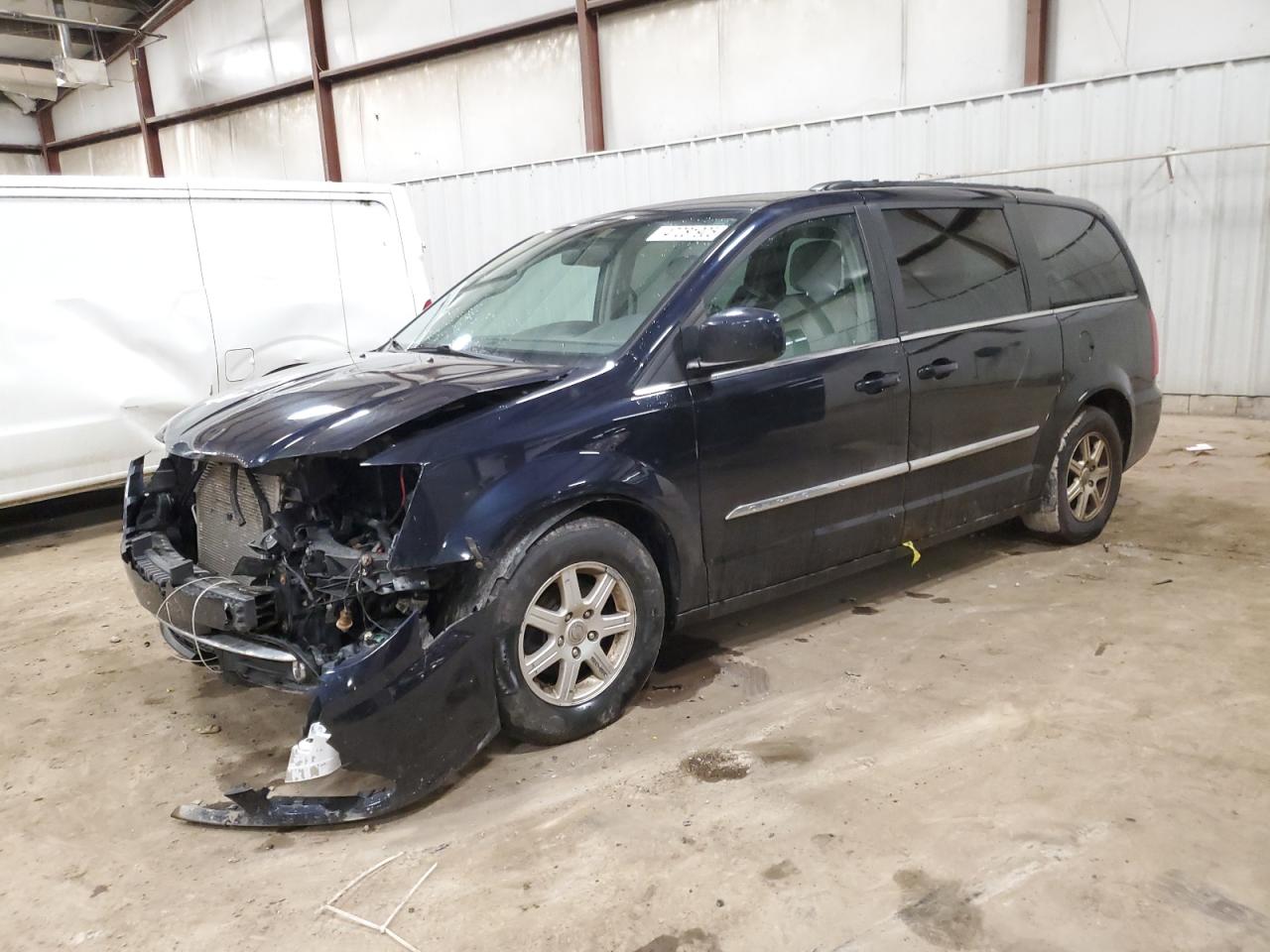 2011 Chrysler Town & Country VIN 2A4RR5DG5BR702142