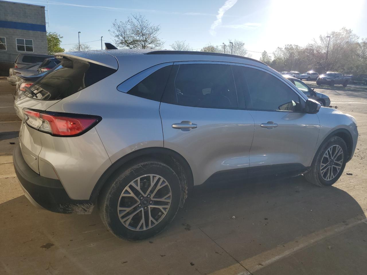 2020 Ford Escape VIN 1FMCU0H68LUB15352 Copart auction photo, side damage thumbnail 3