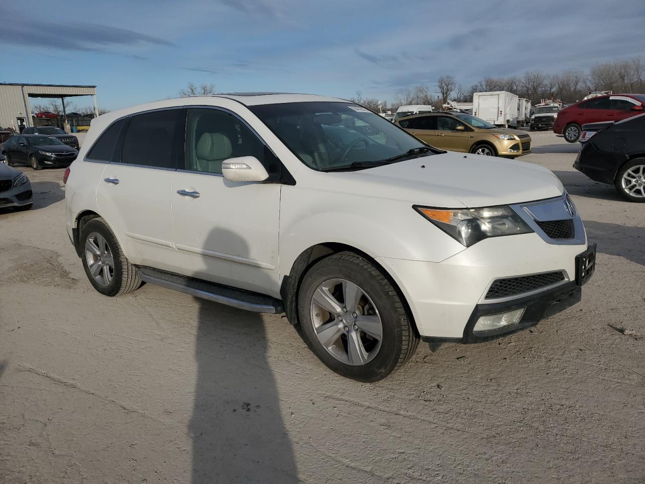 2011 Acura MDX VIN 2HNYD2H60BH538301 Copart auction photo, all over / minor dent/scratches damage thumbnail 4