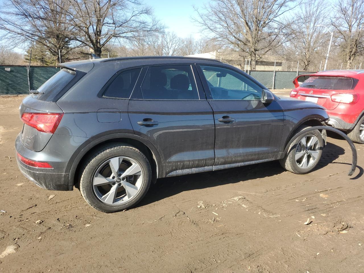2020 Audi Q5 VIN WA1ANAFYXL2121727 Copart auction photo, front end / minor dent/scratches damage thumbnail 3