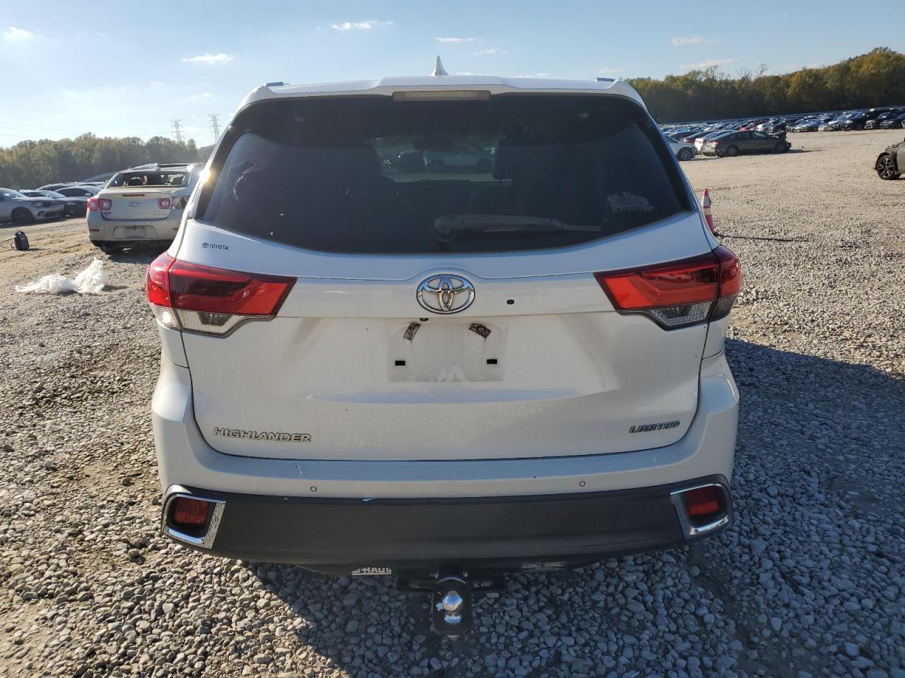 2017 Toyota Highlander VIN 5TDYZRFH9HS215234 Copart auction photo, front end damage thumbnail 6