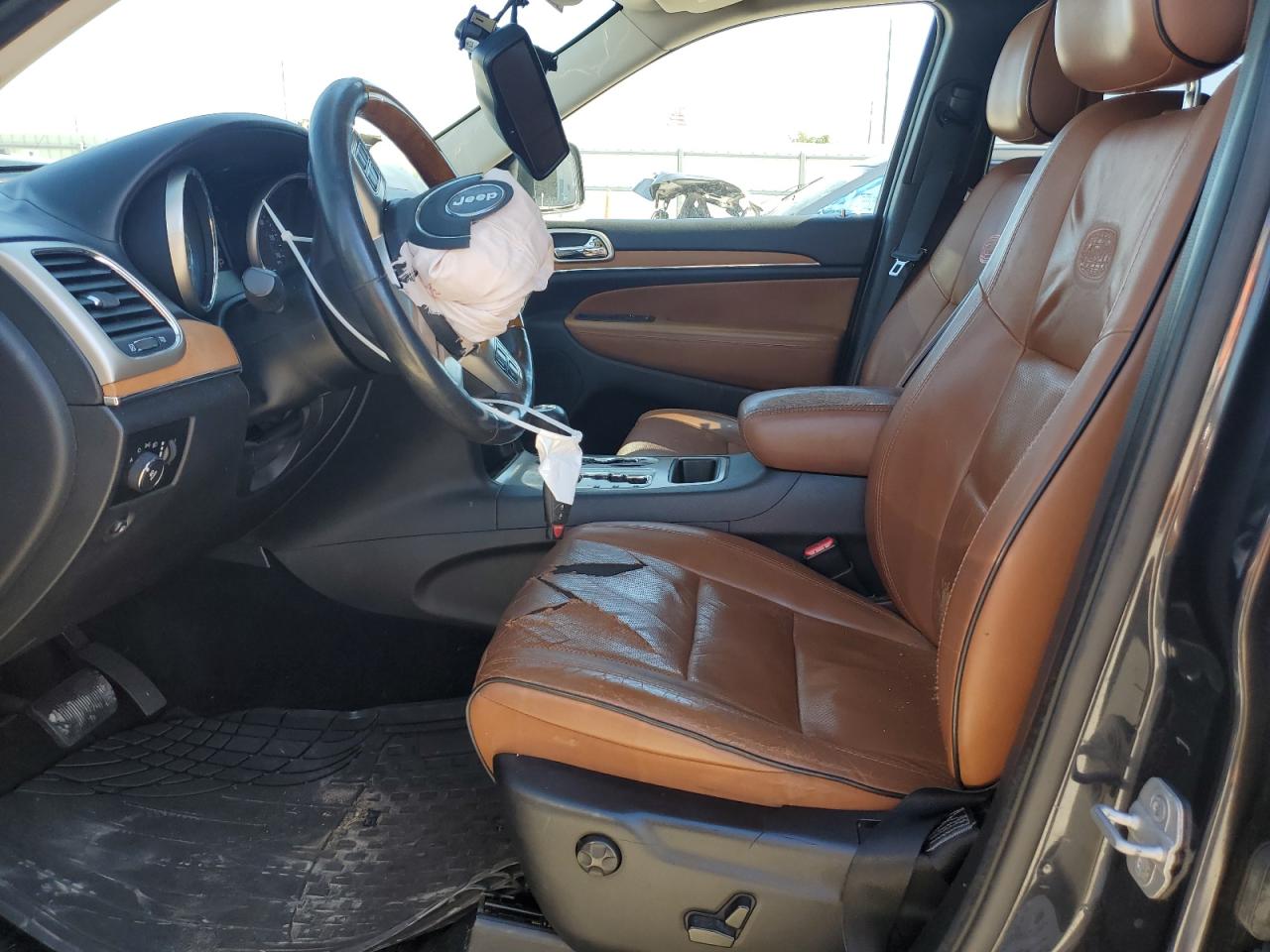 2013 Jeep Grand Cherokee VIN 1C4RJECT6DC643481 Copart auction photo, front end damage thumbnail 7