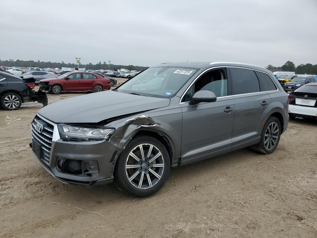 2017 Audi Q7 VIN WA1LAAF70HD017710