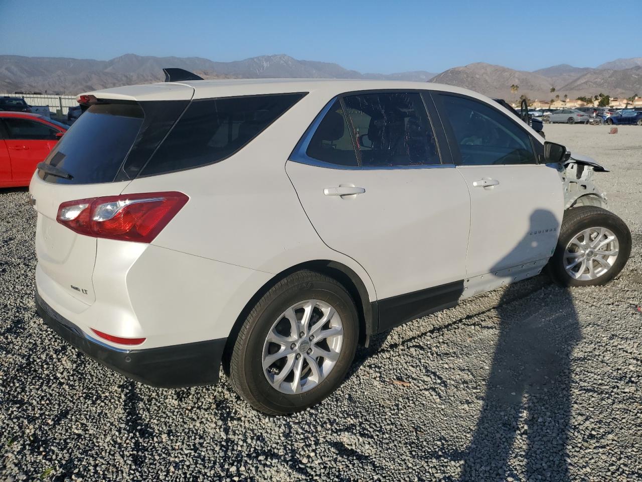 2021 Chevrolet Equinox VIN 3GNAXUEV6MS119074 Copart auction photo, front end / side damage thumbnail 3