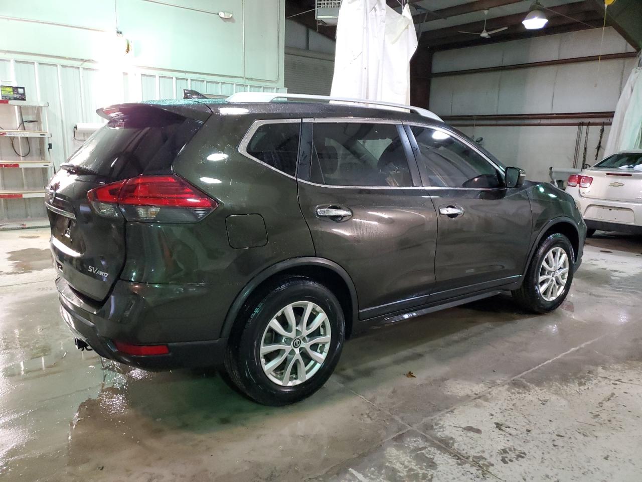 2017 Nissan Rogue VIN KNMAT2MVXHP533926 Copart auction photo, rear end damage thumbnail 3