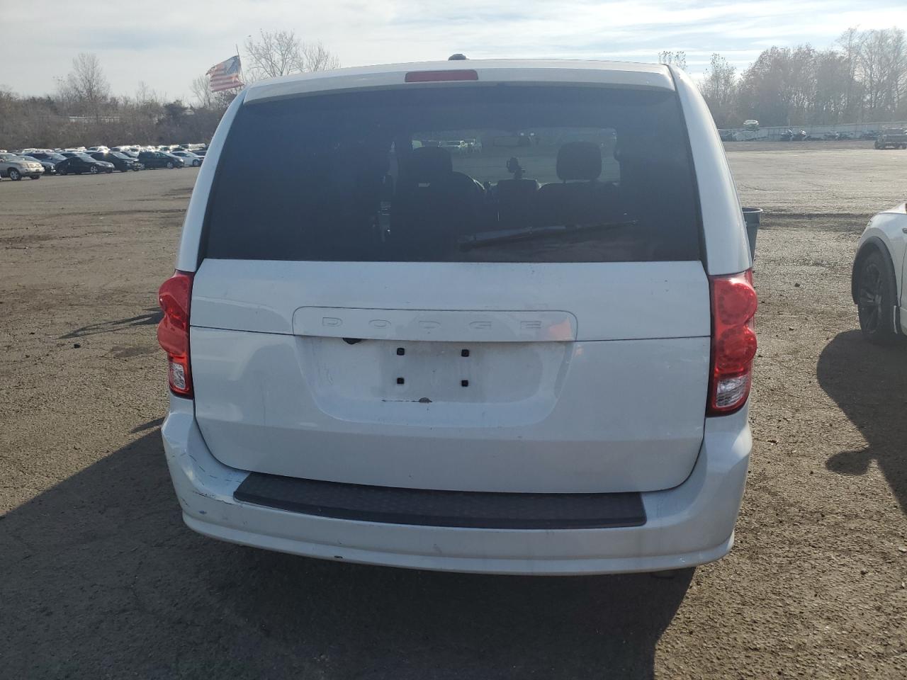 2017 Dodge Caravan VIN 2C4RDGBG4HR793786 Copart auction photo, undercarriage / mechanical damage thumbnail 6