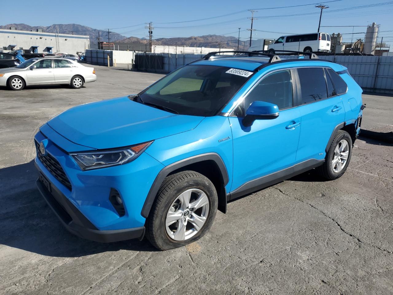 2019 Toyota RAV 4 VIN JTMRWRFV4KJ009729