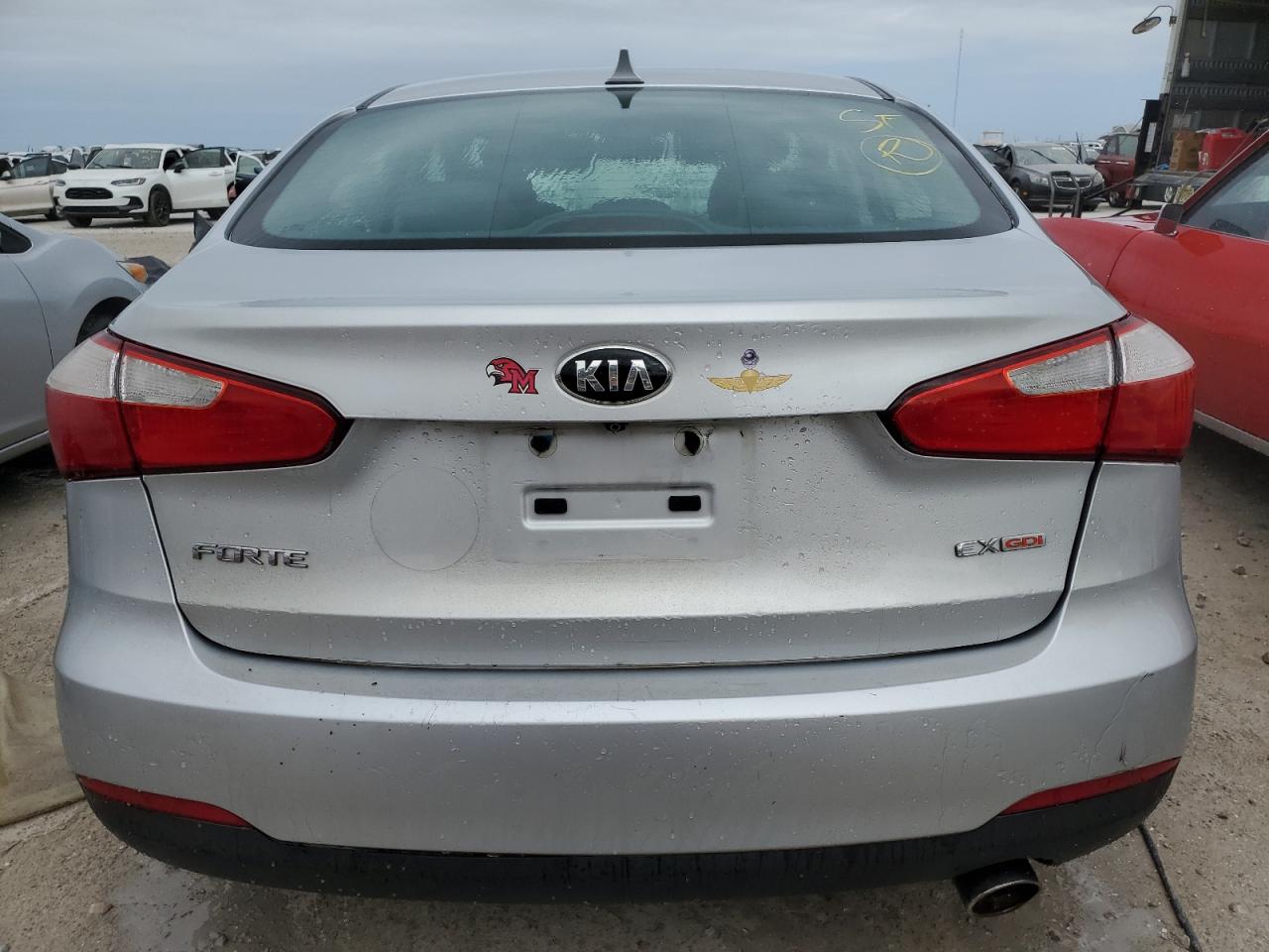 2016 KIA Forte VIN KNAFZ4A8XG5550358 Copart auction photo, water/flood damage thumbnail 6