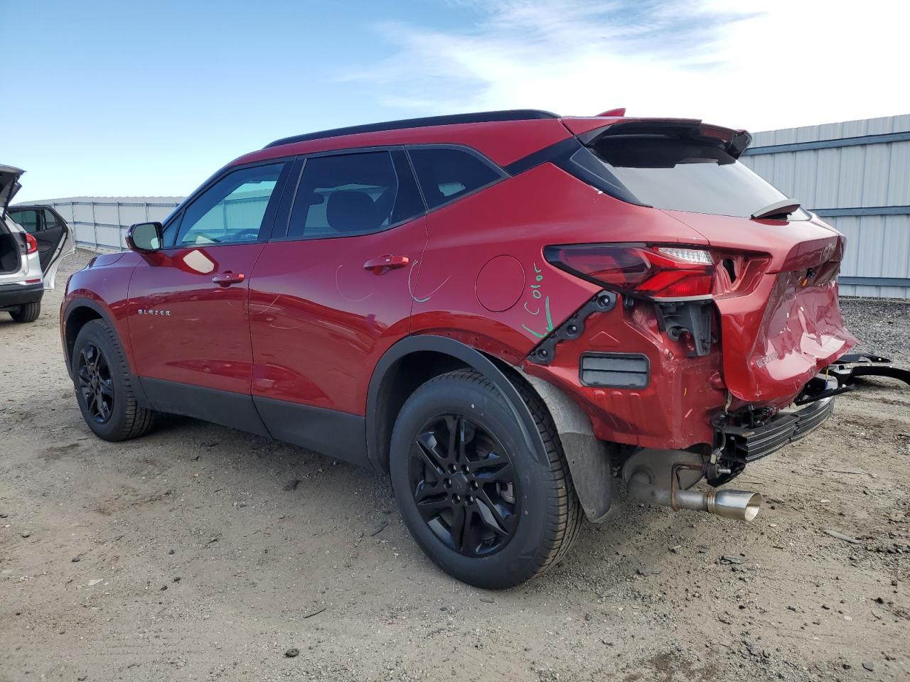 2021 Chevrolet Blazer VIN 3GNKBCRSXMS541409 Copart auction photo, rear end / side damage thumbnail 2